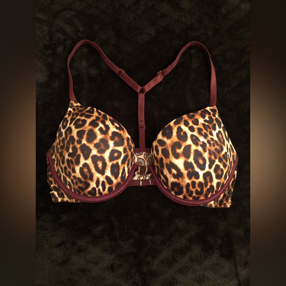 VS bra colored cheetah print? 34C